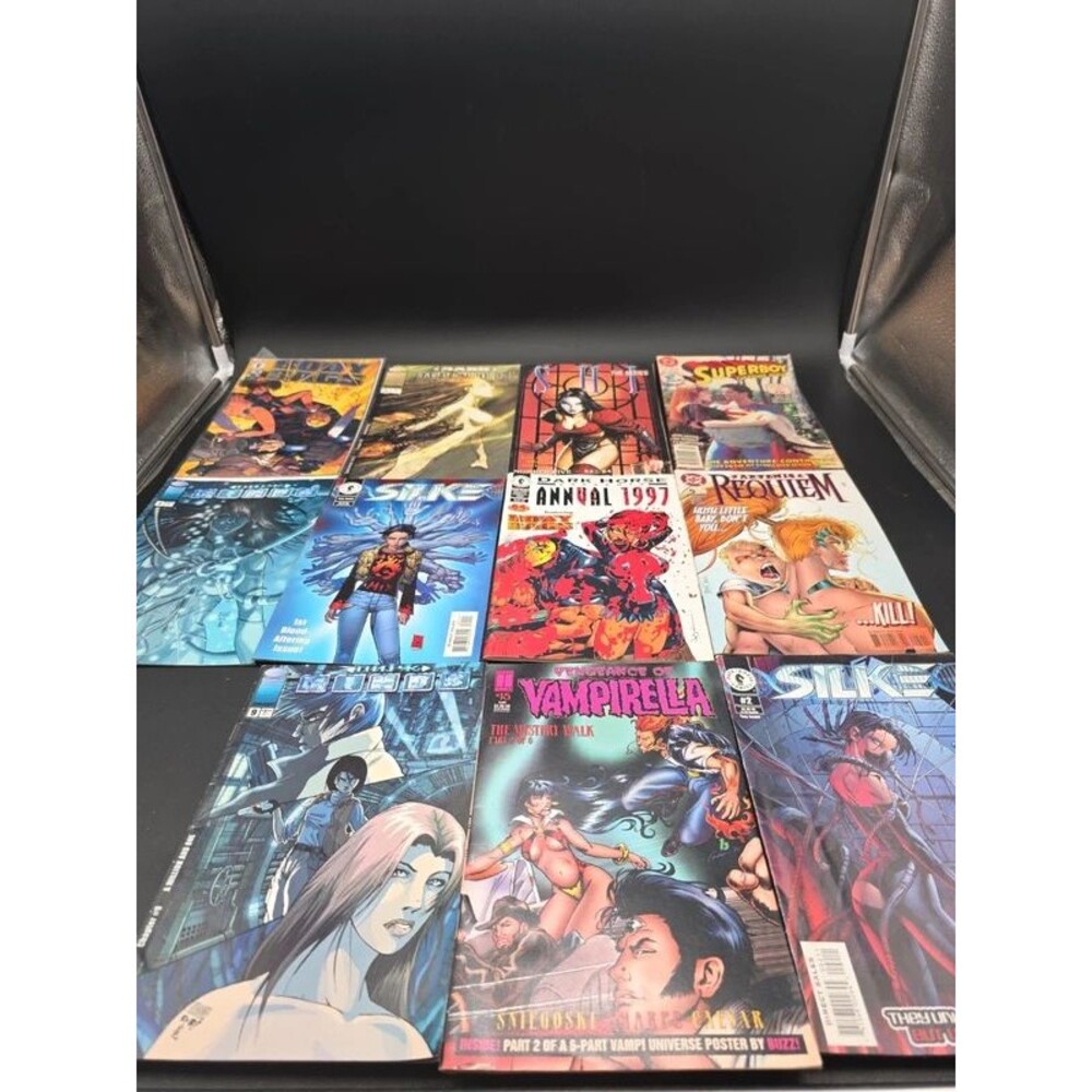 Lot of 11 Comic Books Vampirella Silke SHI Body Bags Superboy